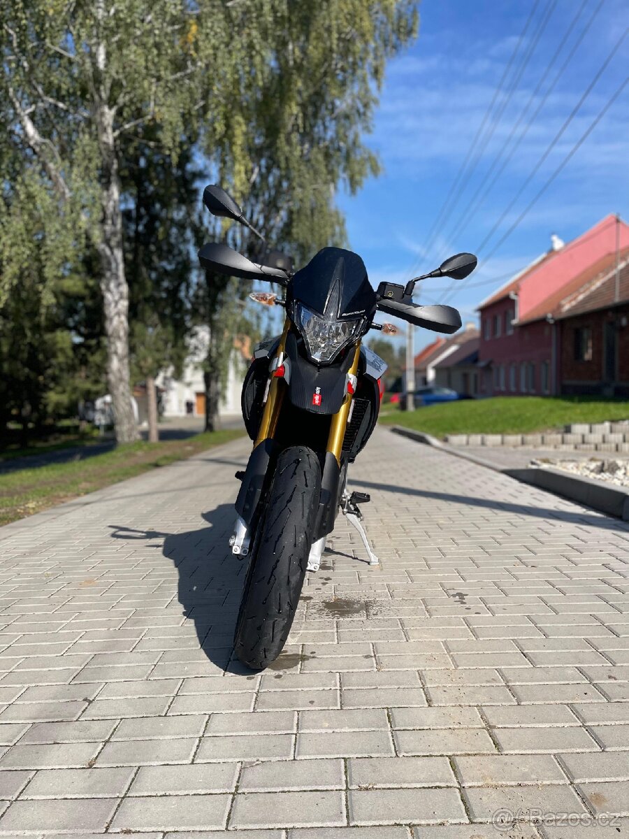 Aprilia Dorsoduro 900 - 2