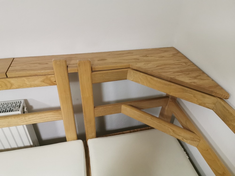 Jídelní stůl, lavice, židle - 2