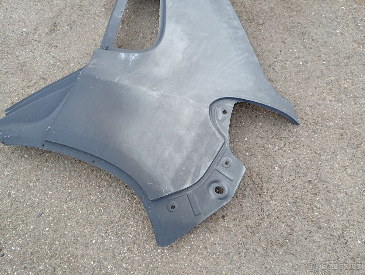 Vw Tiguan 5N0 - levá zadní bočnice - 2
