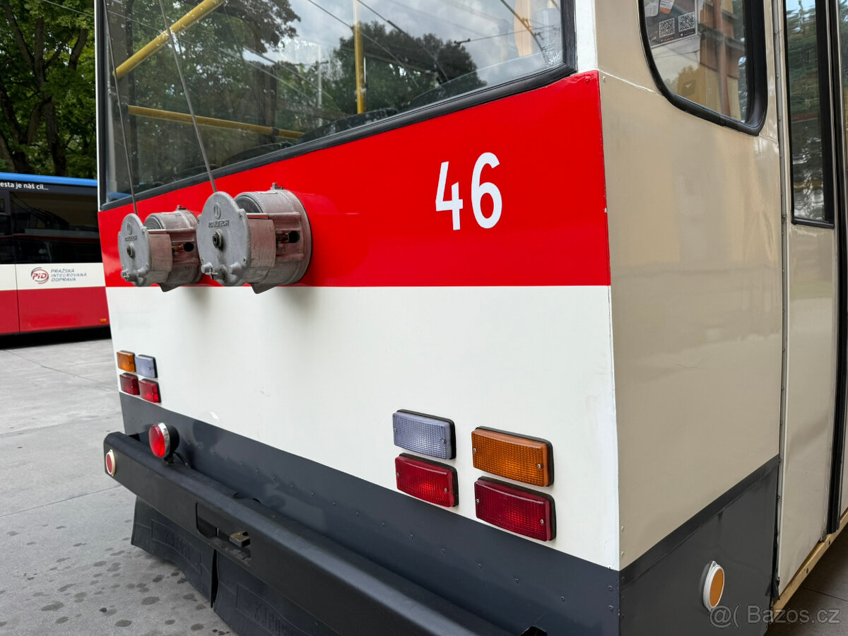 Trolejbus Škoda 14Tr - 2