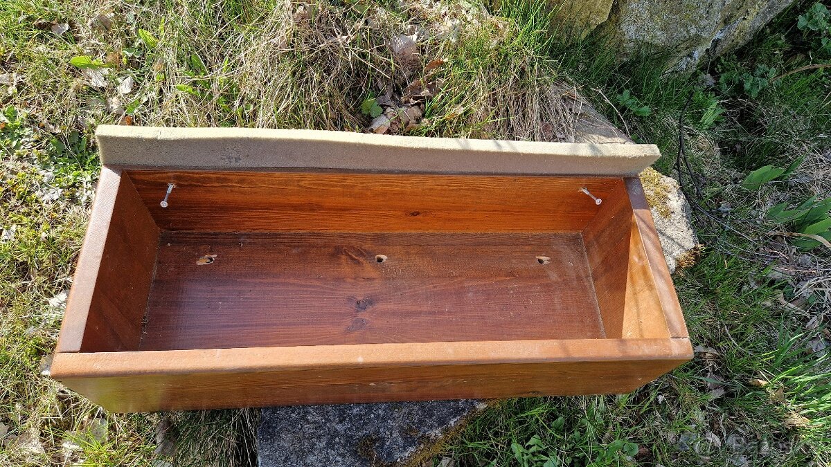 Dřevěné truhlíky -nové - 2