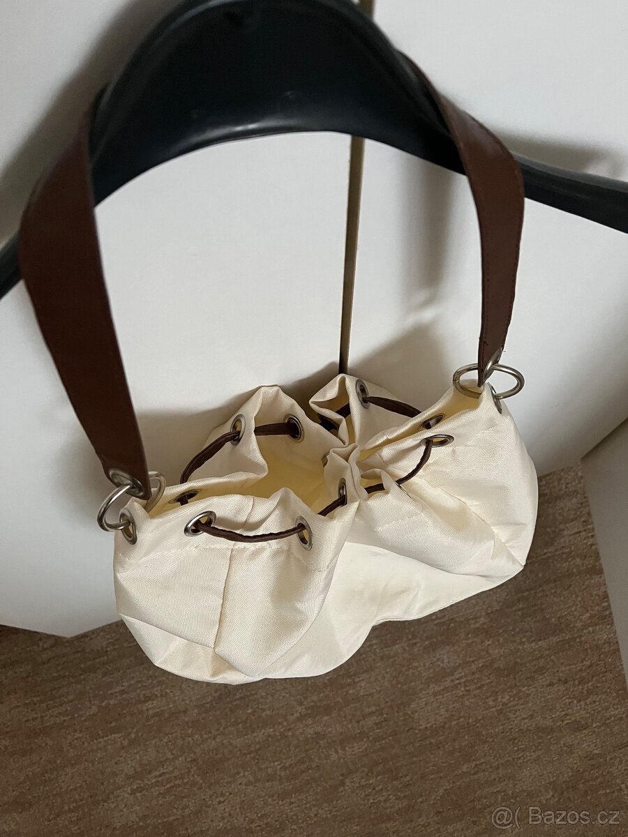 Stylová béžová kabelka - 2