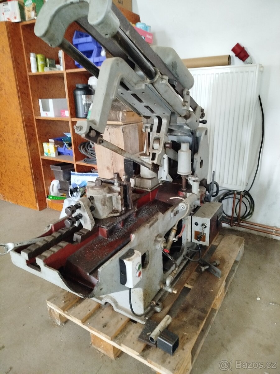 Strojní pila na kov - 2