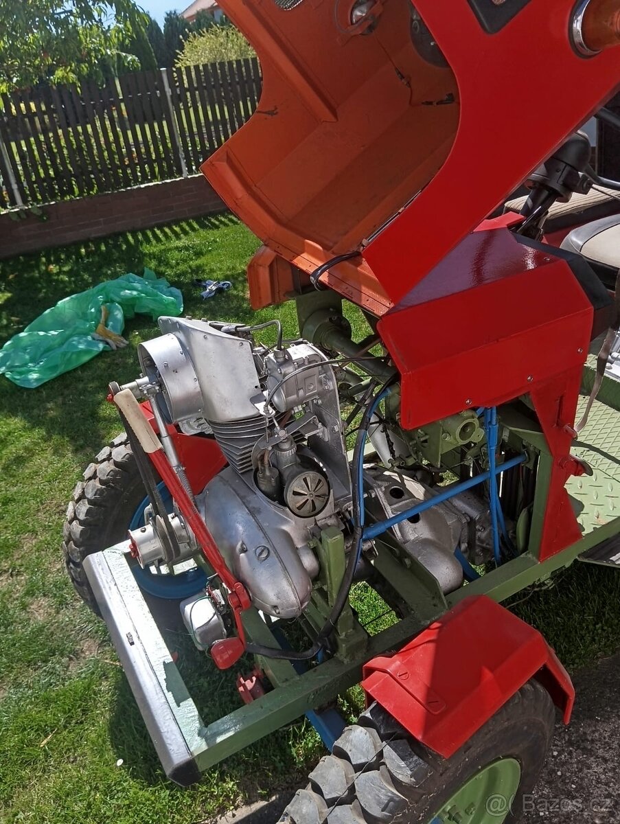 Traktůrek domácí výroba - 2