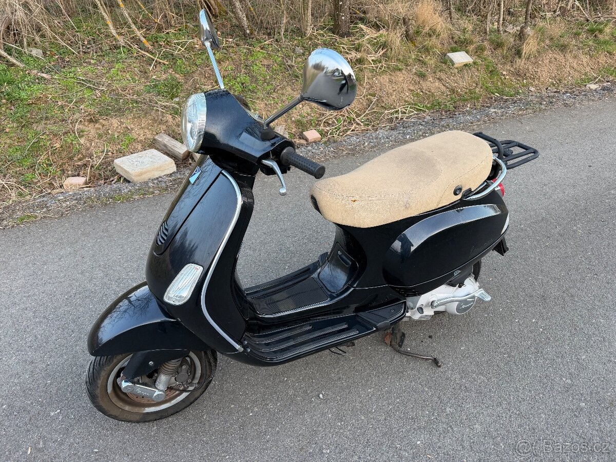 Vespa LX-125 - 2