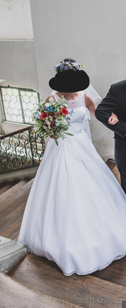 Svatební šaty Elody vel. S, spodnička,závoj,podvazek zdarma - 2
