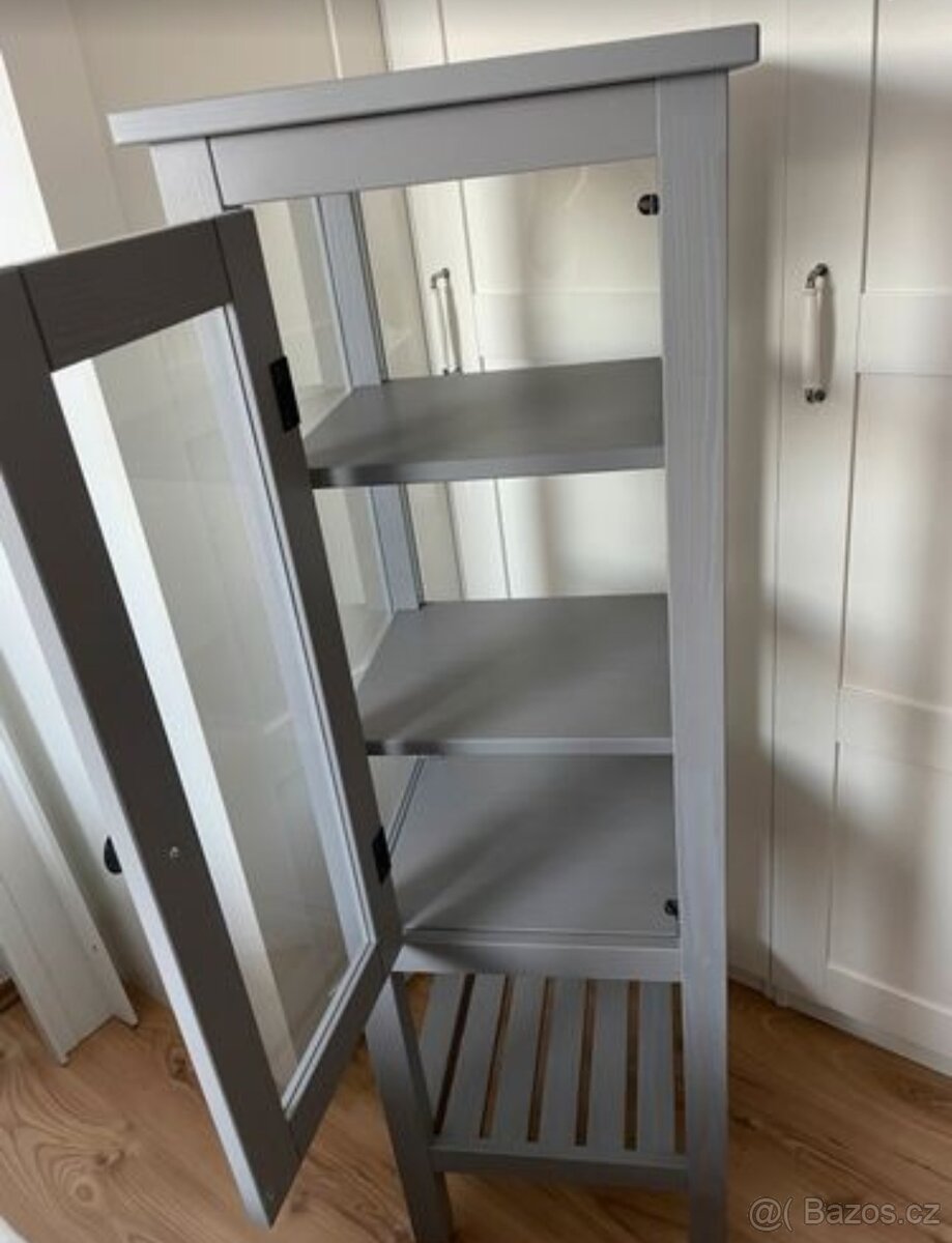 VITRÍNA IKEA HEMNES - 2