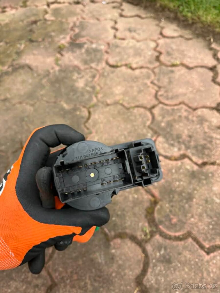 Ovládání světel Octavia 1 - 2