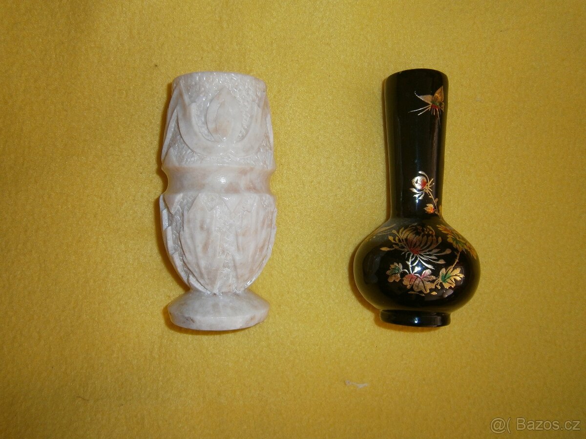 Dvě vázy - 2