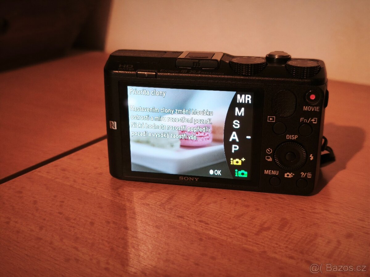 Sony HX60 - 2