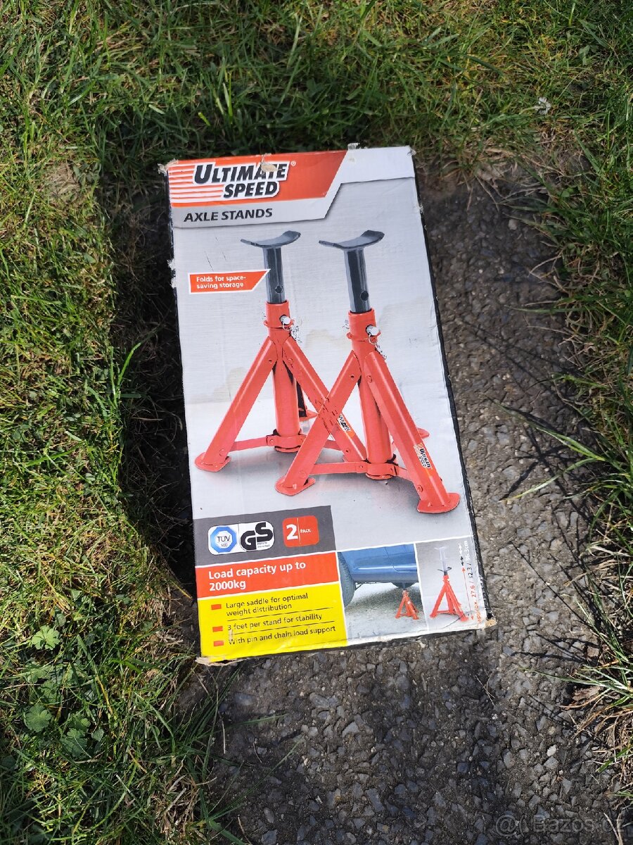 Stojany, podpěry, hever na automobil - 2