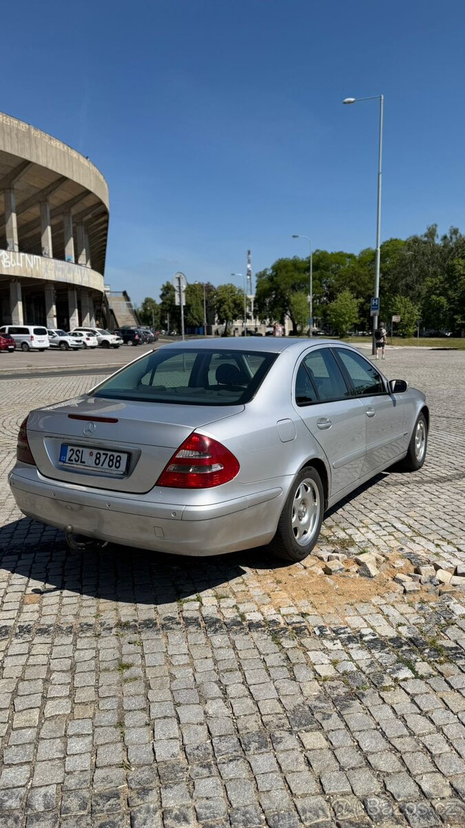 Mecredes Benz w211 2,2cdi - 2