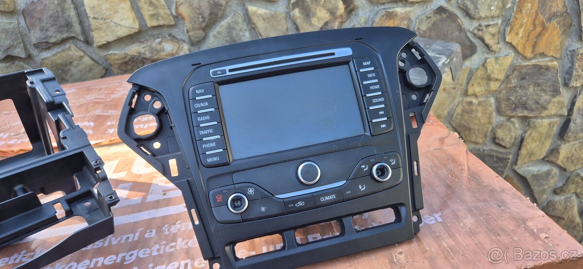 Mca radio - 2