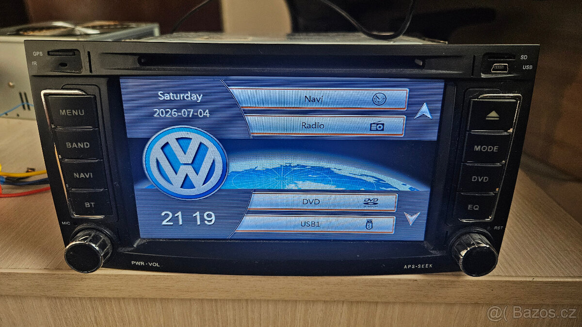 Prodám autorádio do auta Volkswagen T5 Multivan - 2