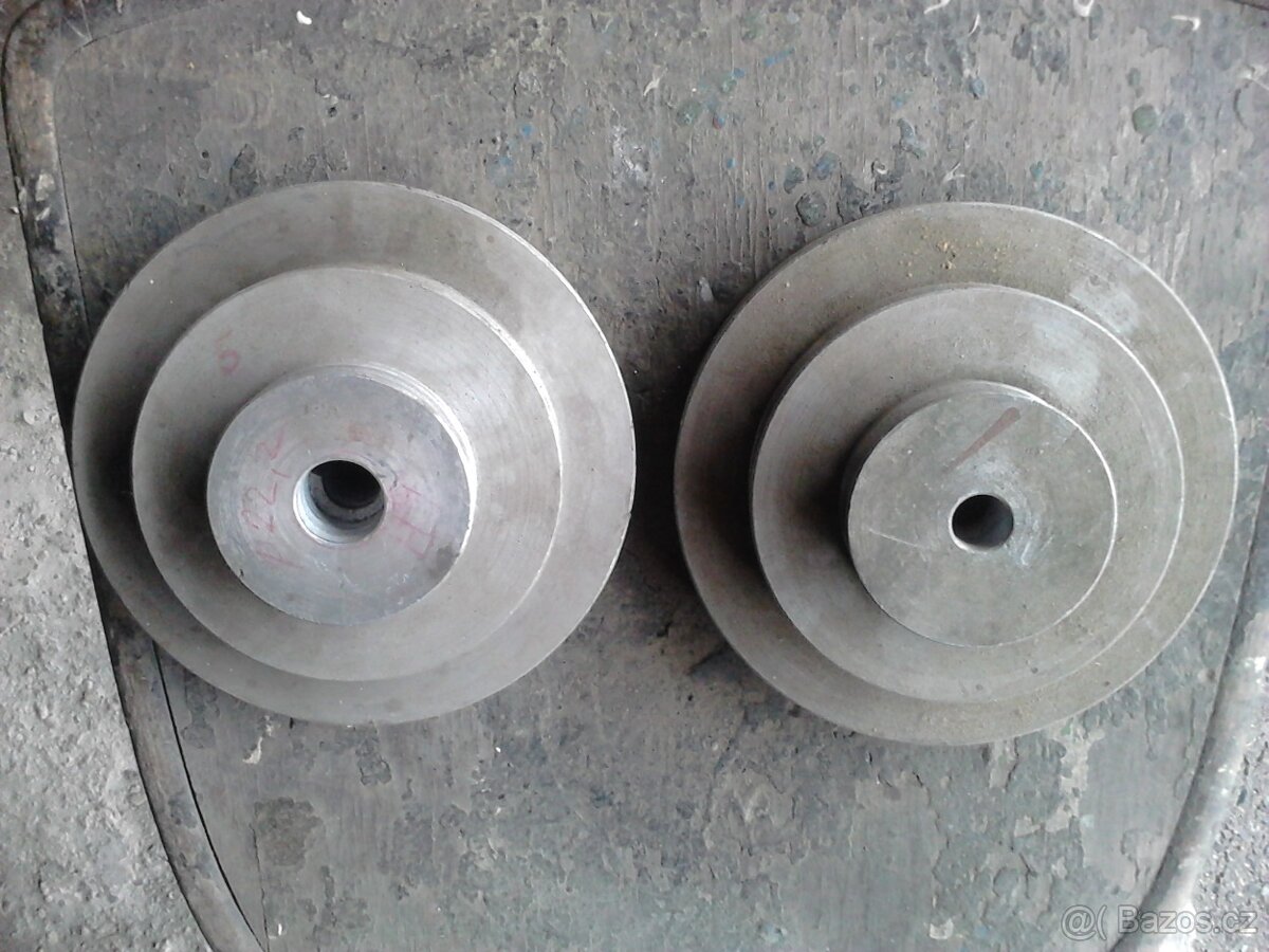3xhřídel, řemenice - 2