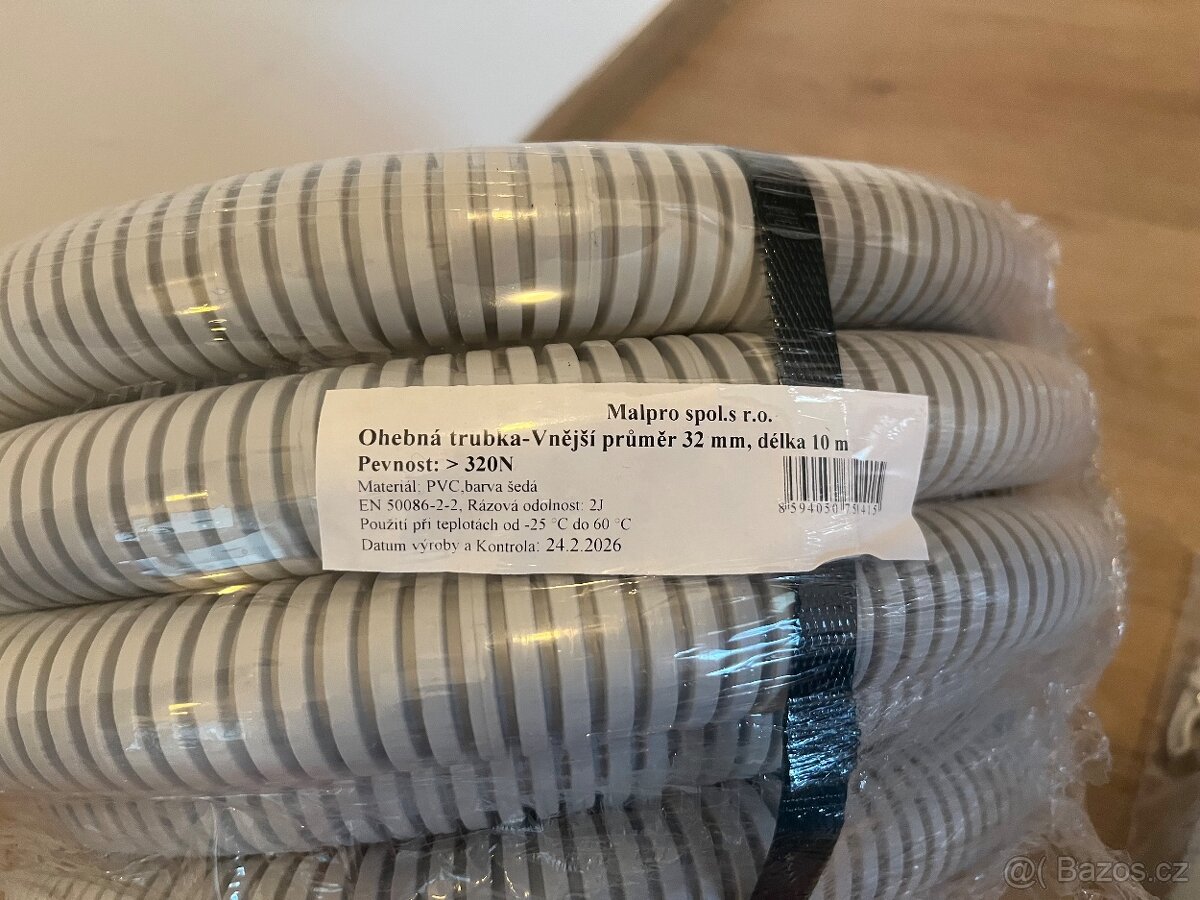 Chránička 32 mm s příslušenstvím - 2