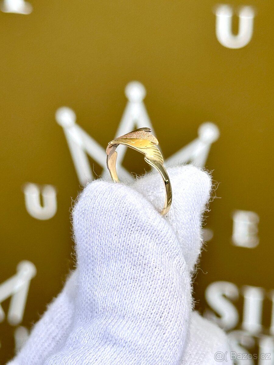 Zlatý prsten 1,39g - 2