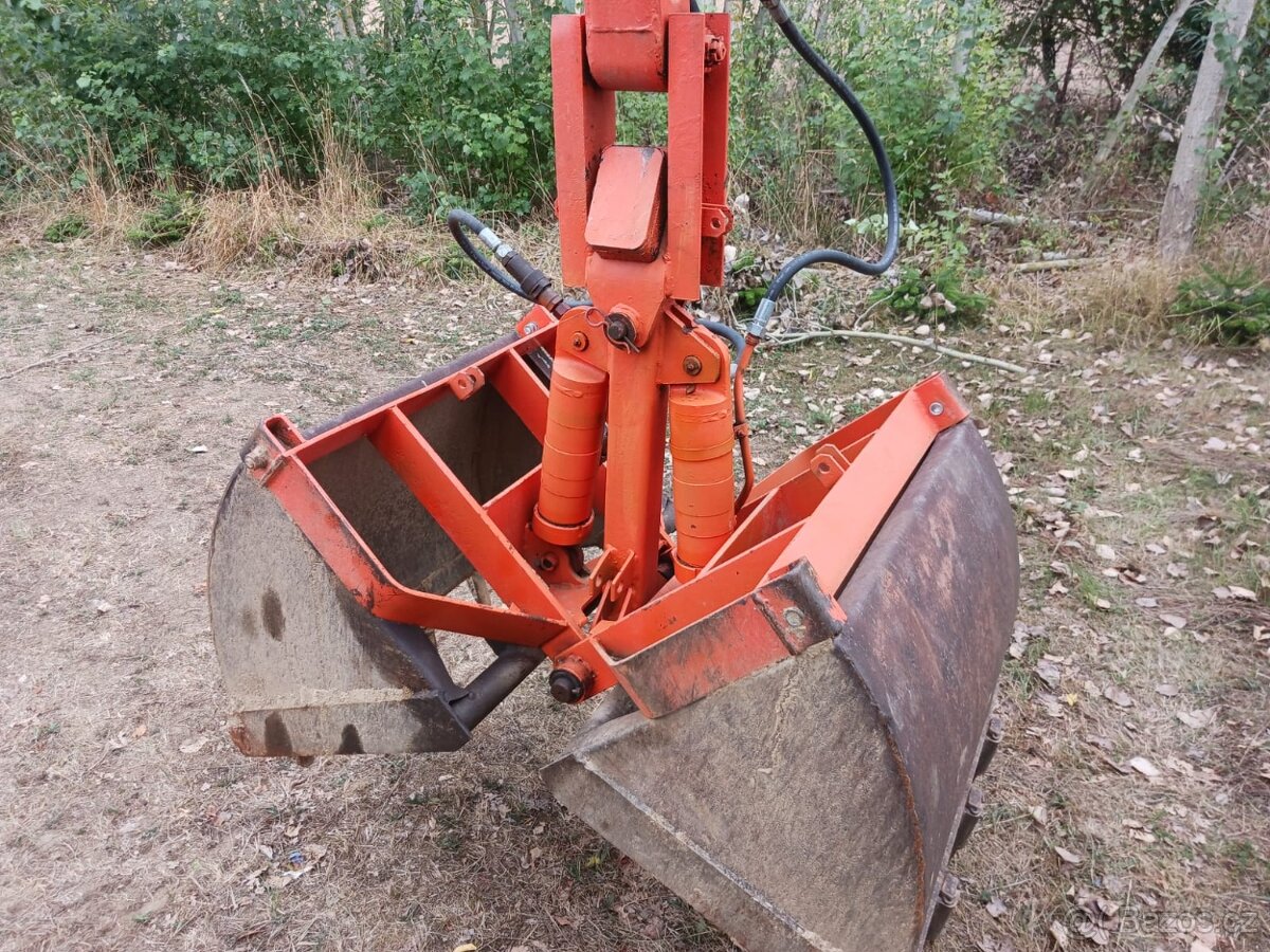 UNHZ 750 - nakladač - 2