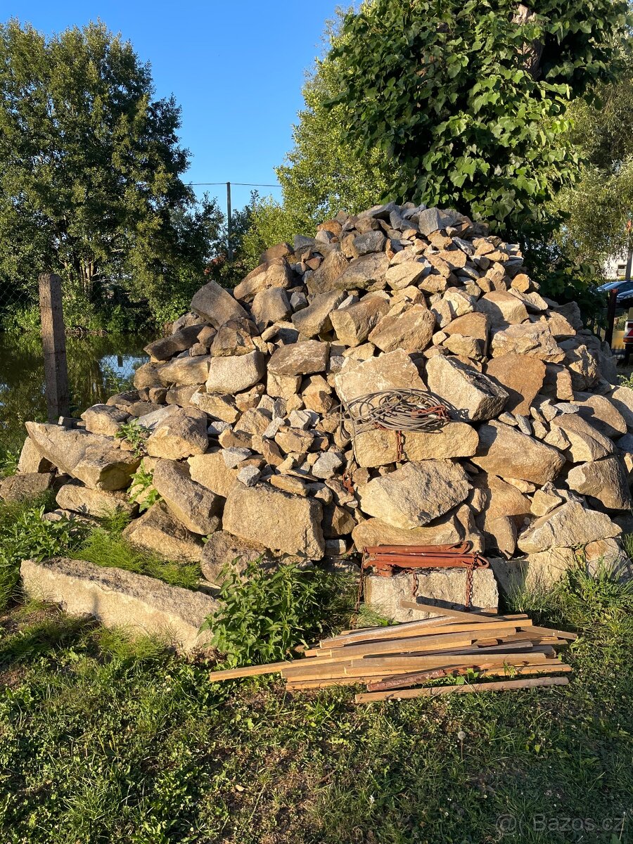 Kamený velké i malé - 2