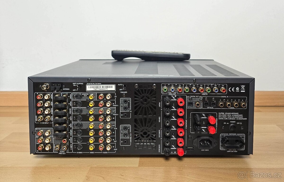NAD T754 /7.1/Optika/Sub Out - 2