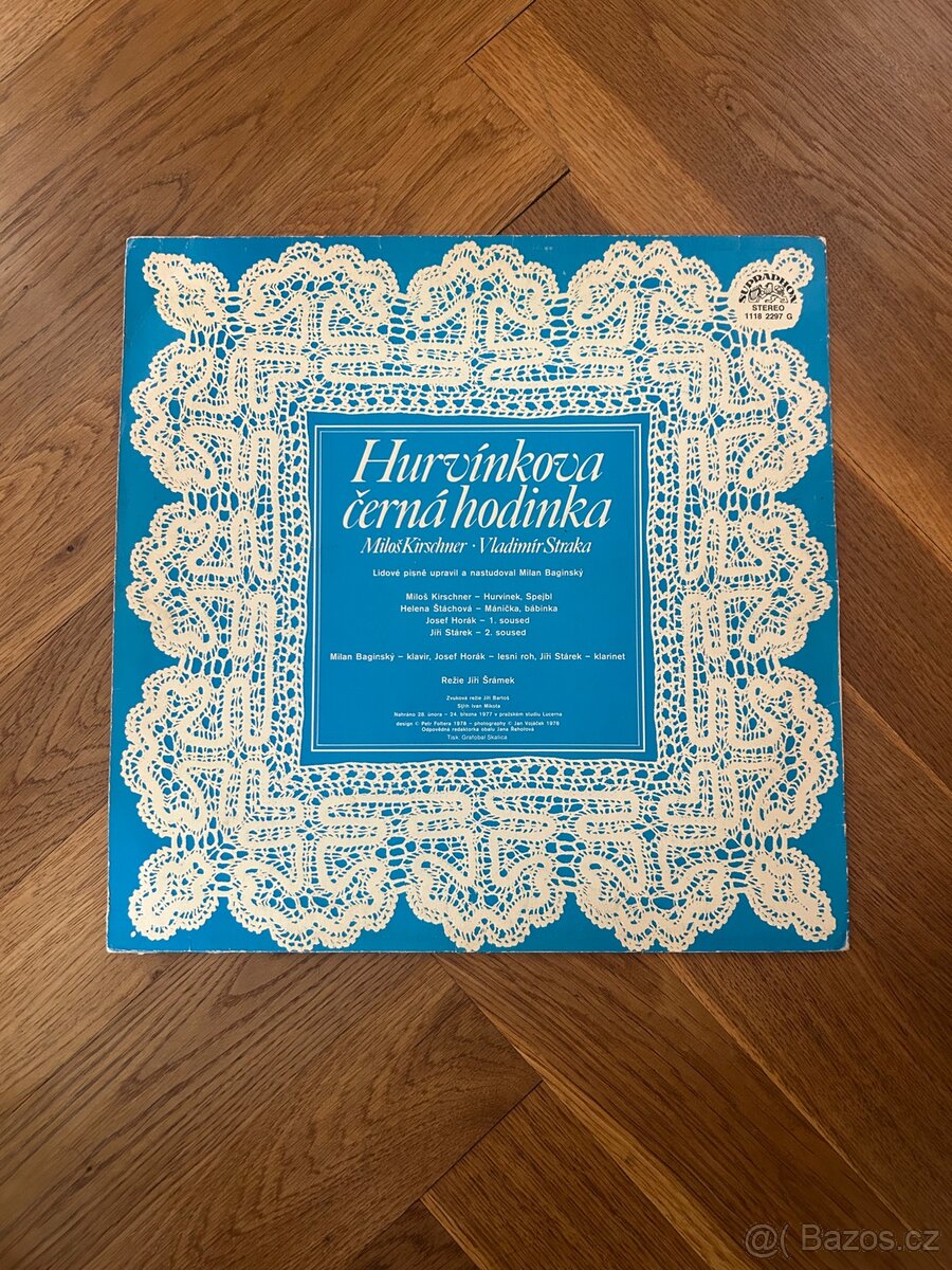 Hurvínka černá hodinka LP - 2