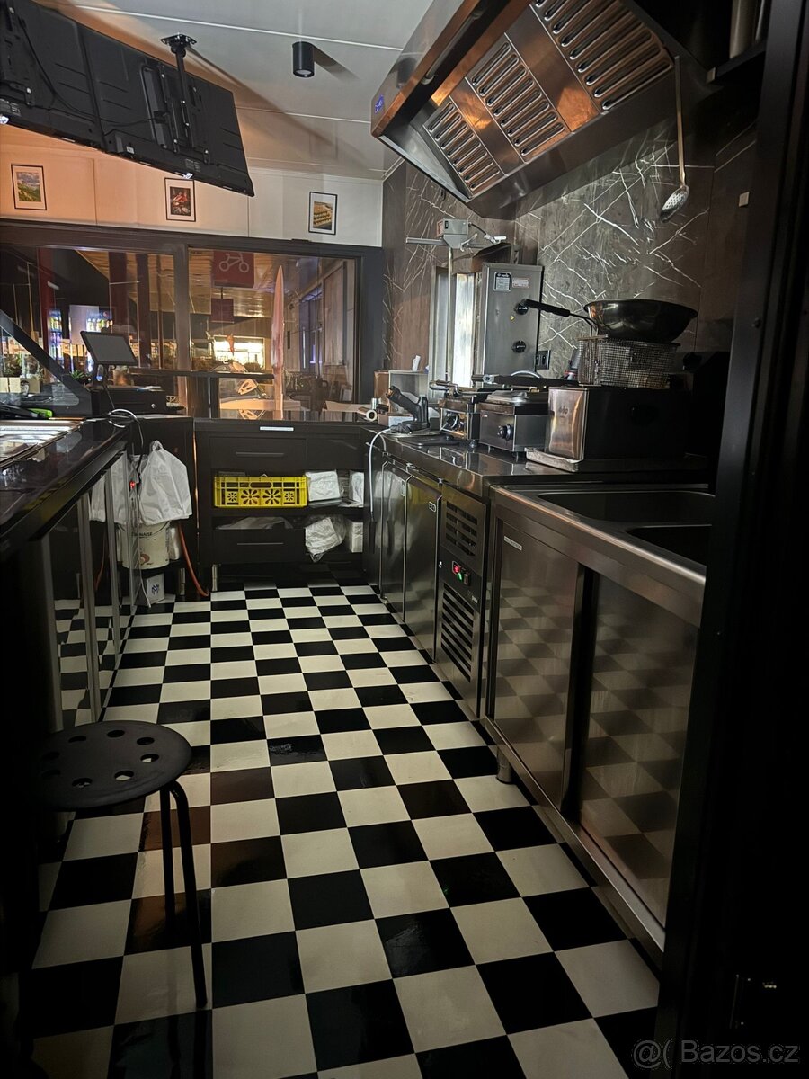 Kuchař - obsluha, kuchyň - 2