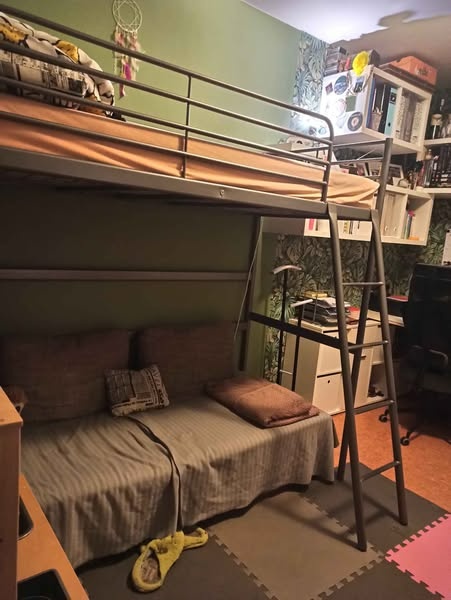 jednolůžková vyvýšená postel 🛌 SVÄRTA z IKEA - 2