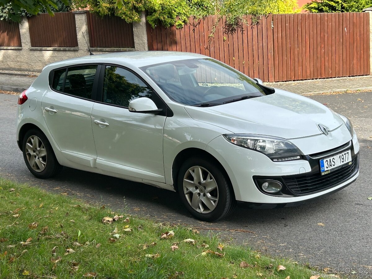 Renault Mégane 1.6 74kw r.v.2013 ČR 1maj, po servisu 40000kc - 2