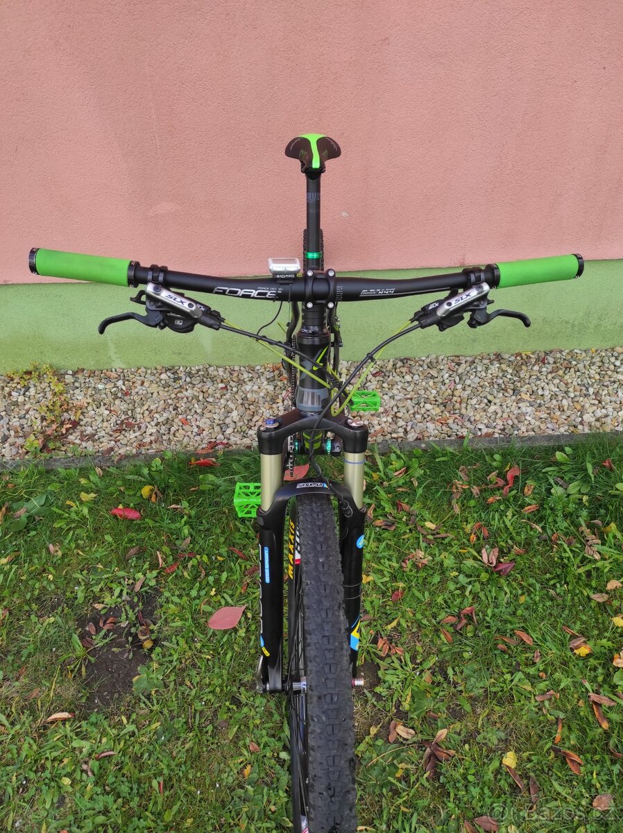 Horské kolo MRX race elite 27,5". a další. - 2