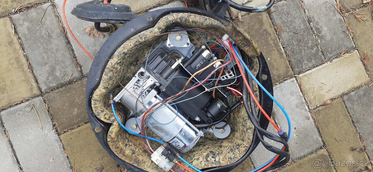 BMW e53 X5 - Originální sada vzduchového podvozku - 2