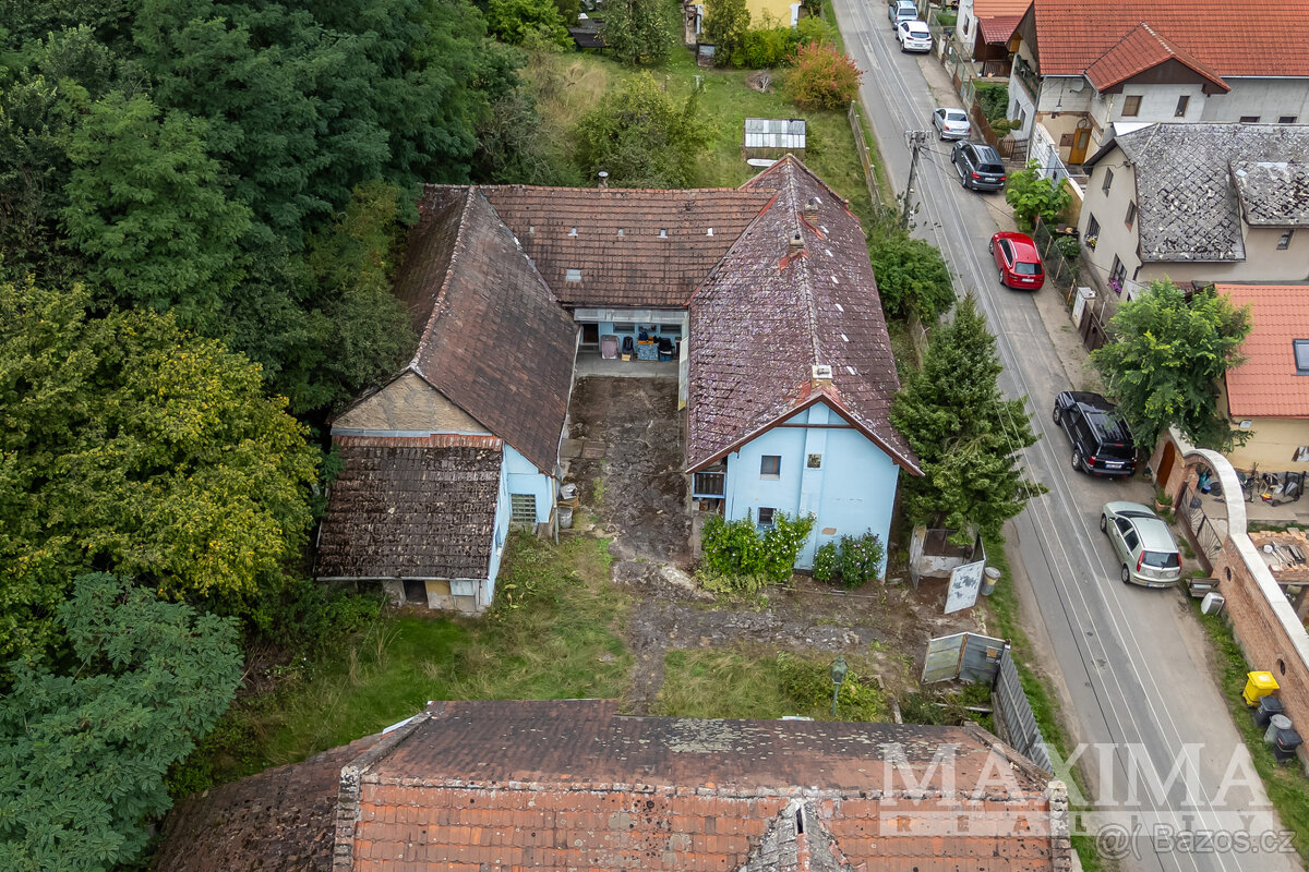 Dům 2+1 o ploše 200 m2 - Dolní Beřkovice, Podvlčí - 2
