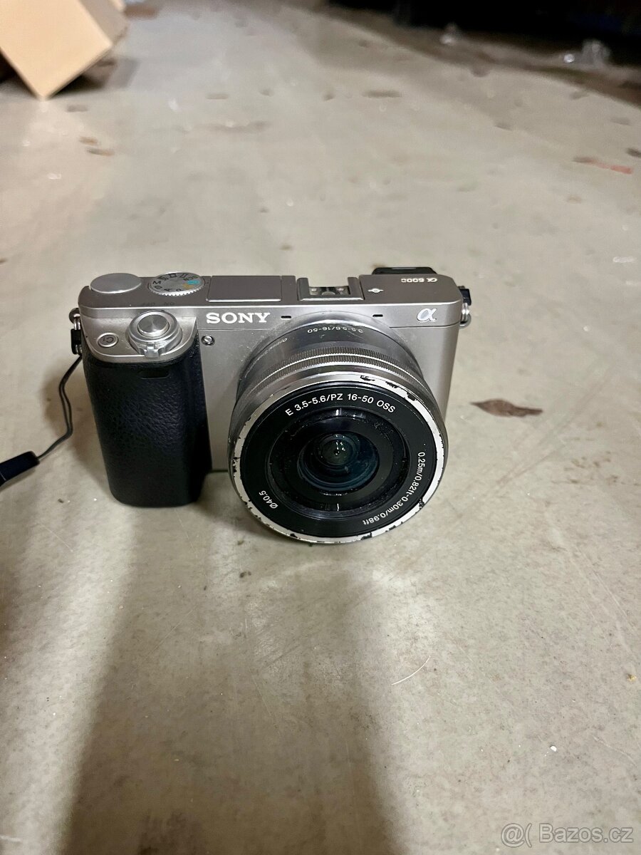 Sony Alpha A6000 + objektiv 16–50 OSS | TOP stav | RYCHLÝ PR - 2