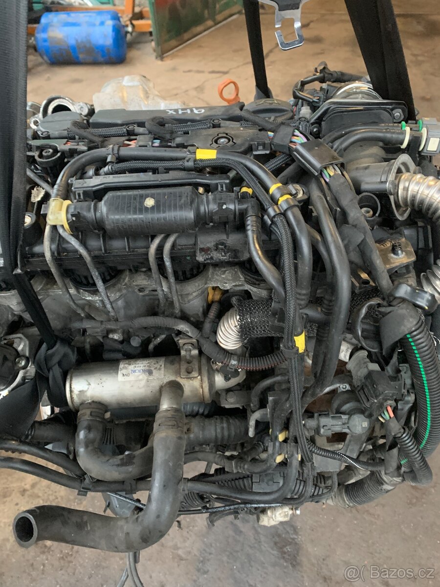 Motor 1,6hdi kód 9HX - 2