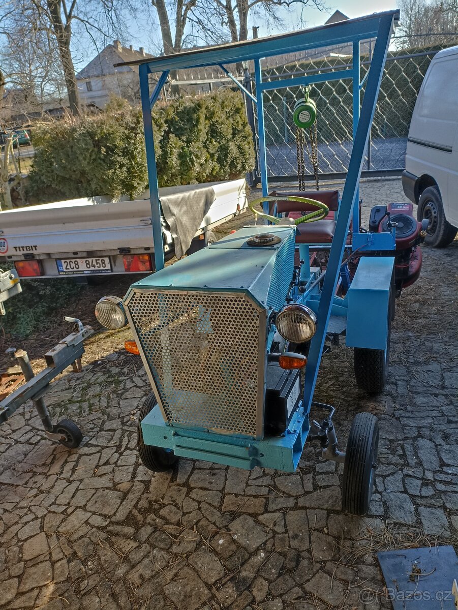 Prodám traktůrek domácí výroby. - 2