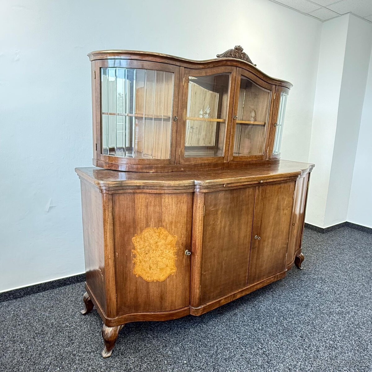 Starožitná komoda s vitrínou - 2