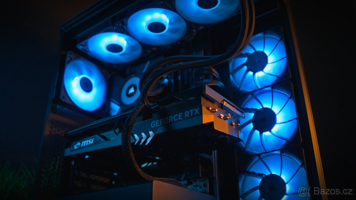 Herní PC - RTX 4070Ti / i7-13700KF / 2TB / 32GB - 2