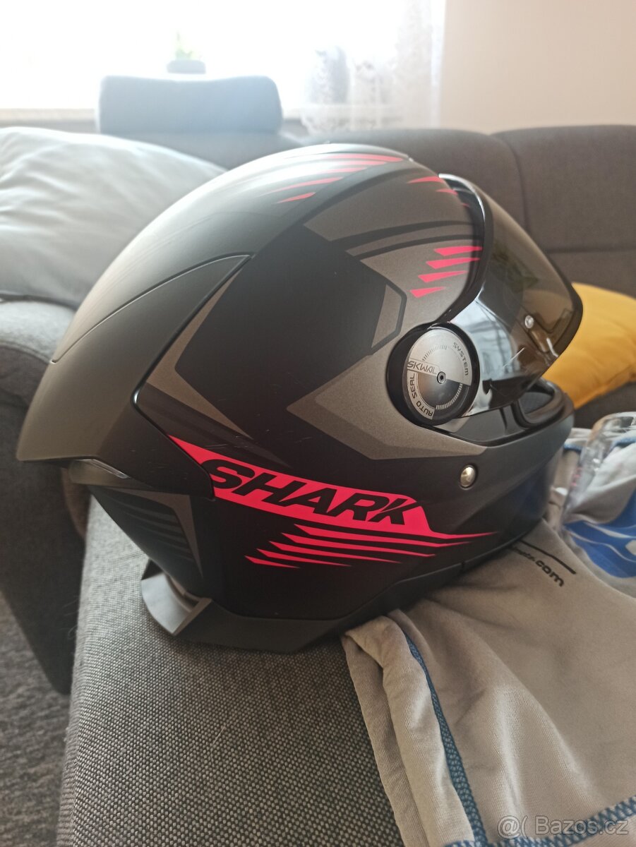 Prodám integrální přilbu Shark Skwal 2 - 2