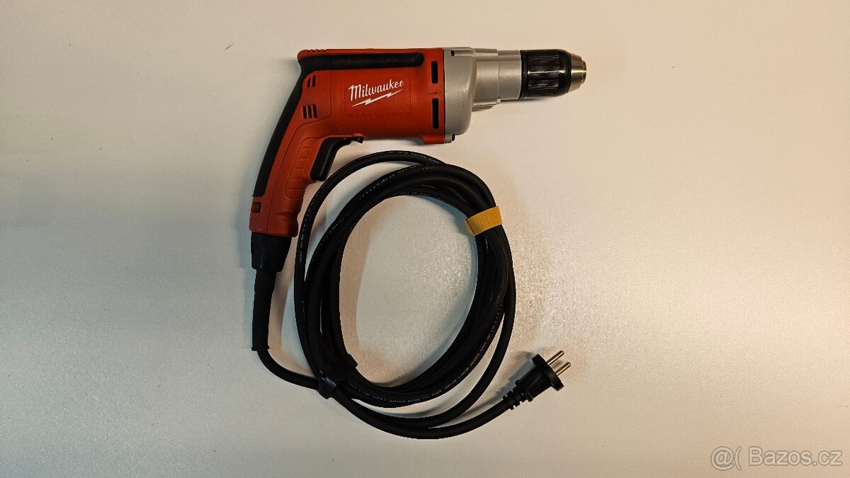 Vrtačka Milwaukee HDE 13 RQX, hezký stav - 2