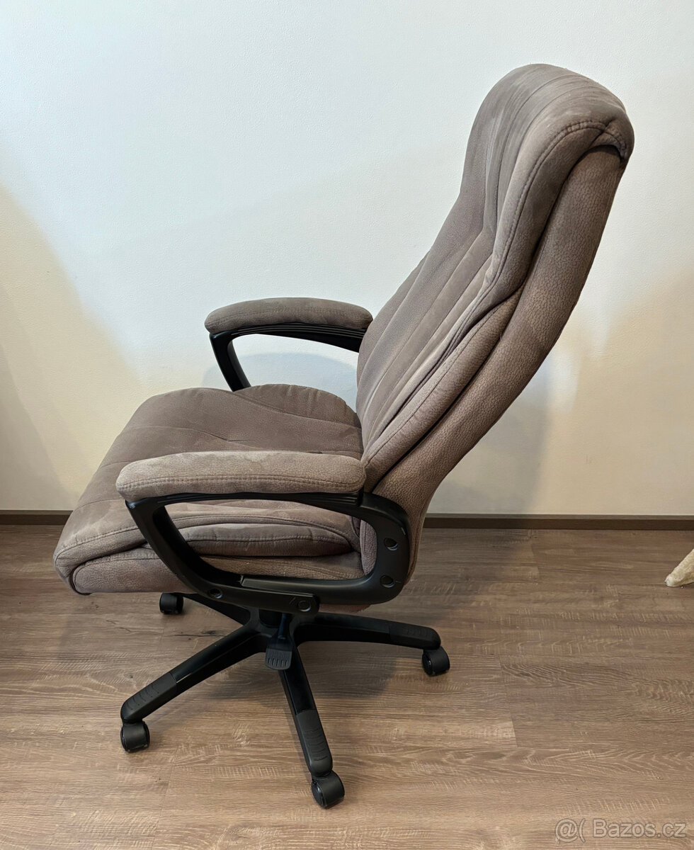 Kancelářské křeslo - 2