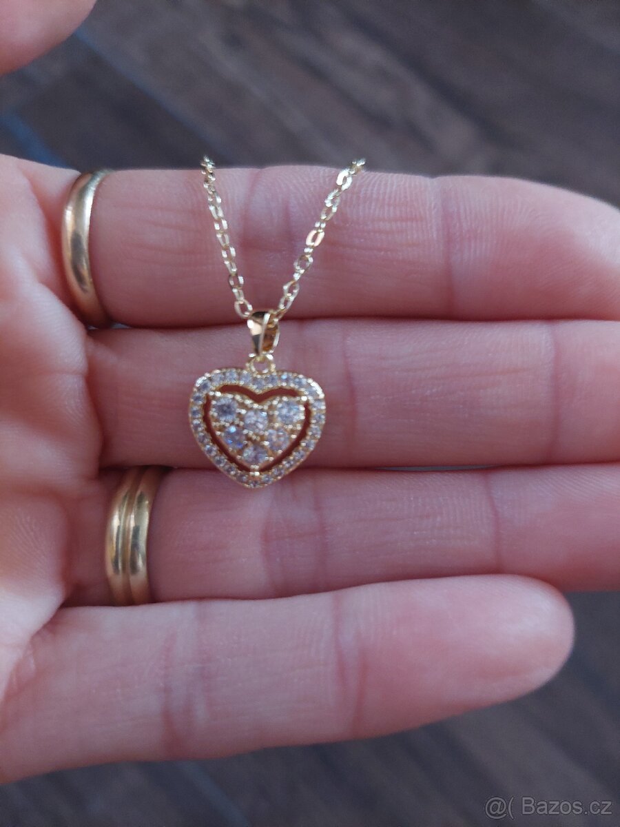 Nový řetízek s přívěskem - 2