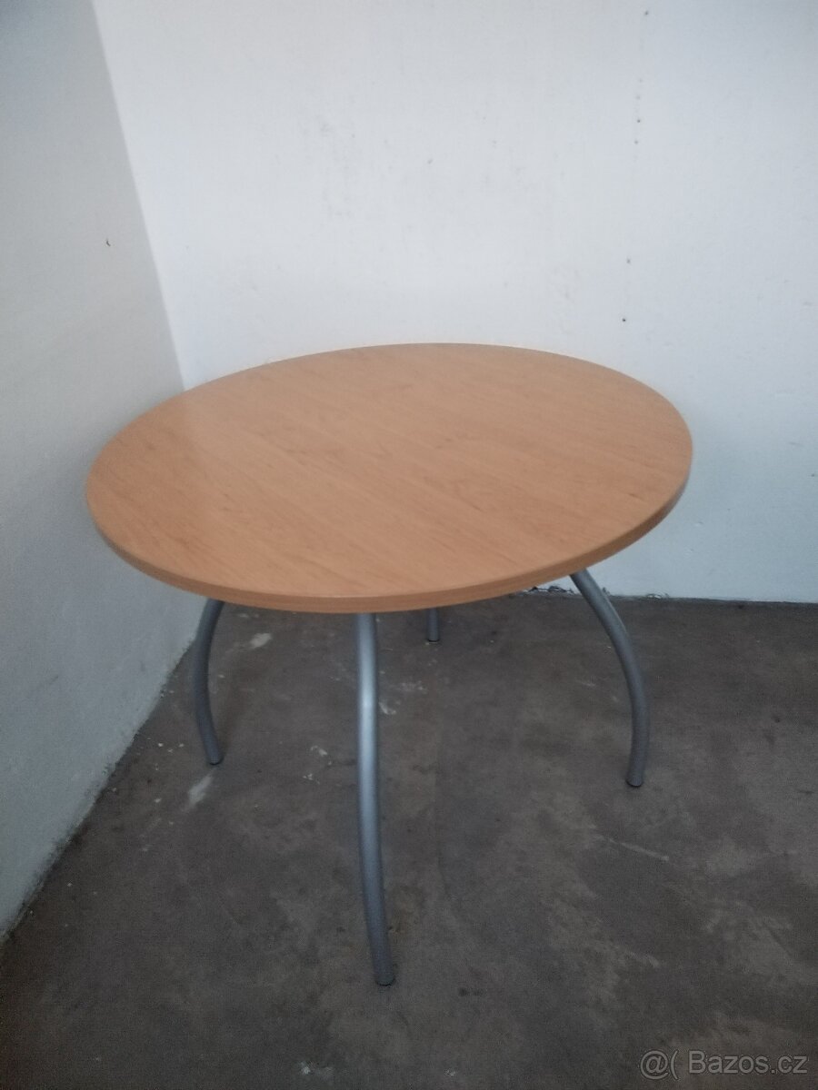 Kuchyňský stůl - 2