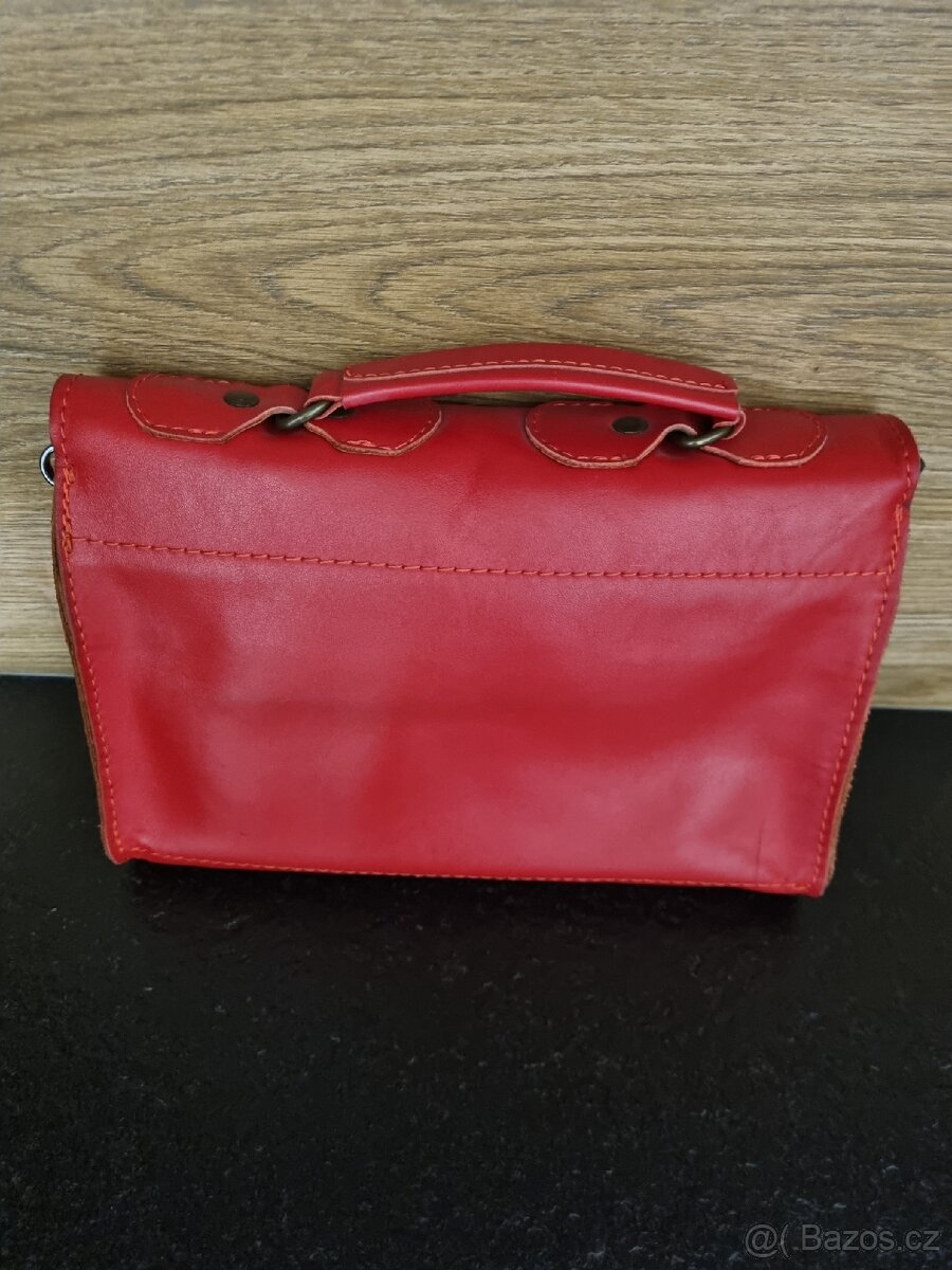 Dámská kožená kabelka - 2