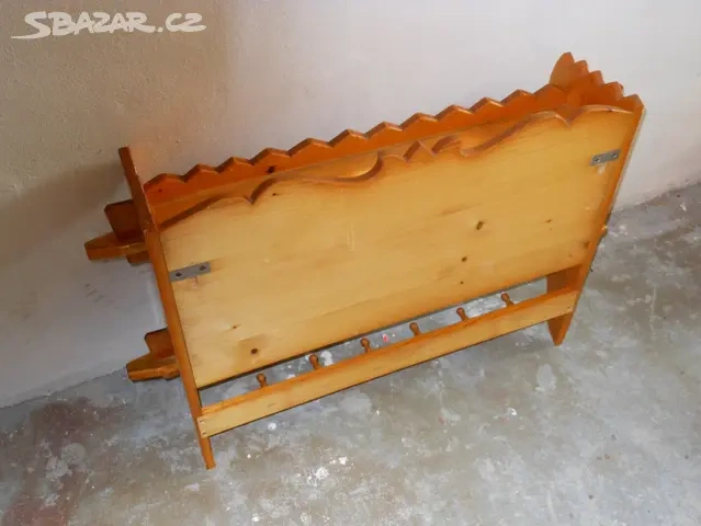 KRÁSNÁ POLIČKA - VELMI SPĚCHÁ LEVNĚ - 2