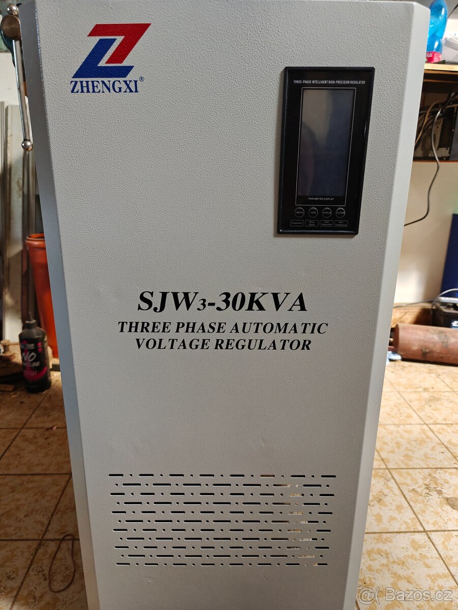 Třífázový regulátor napětí nový - 2