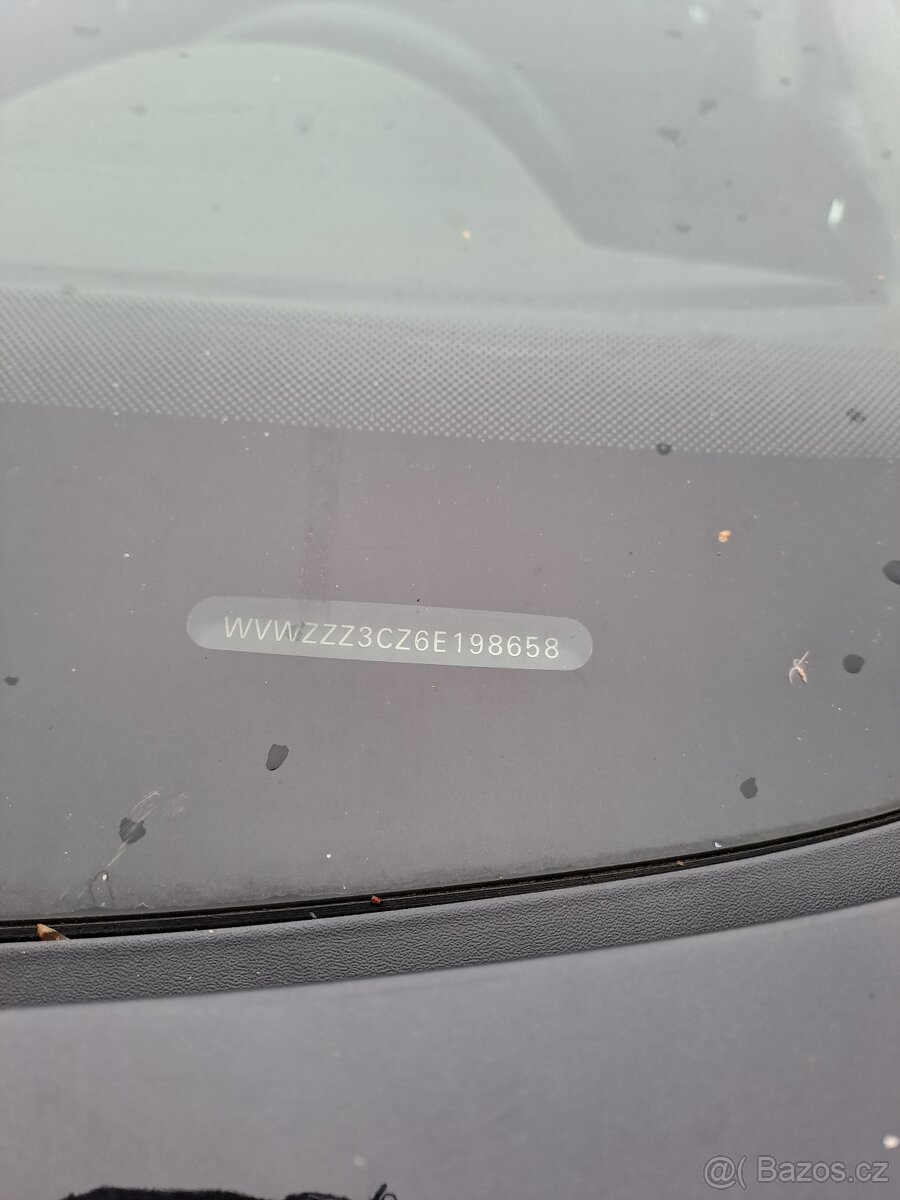 Volkswagen Passat - 2