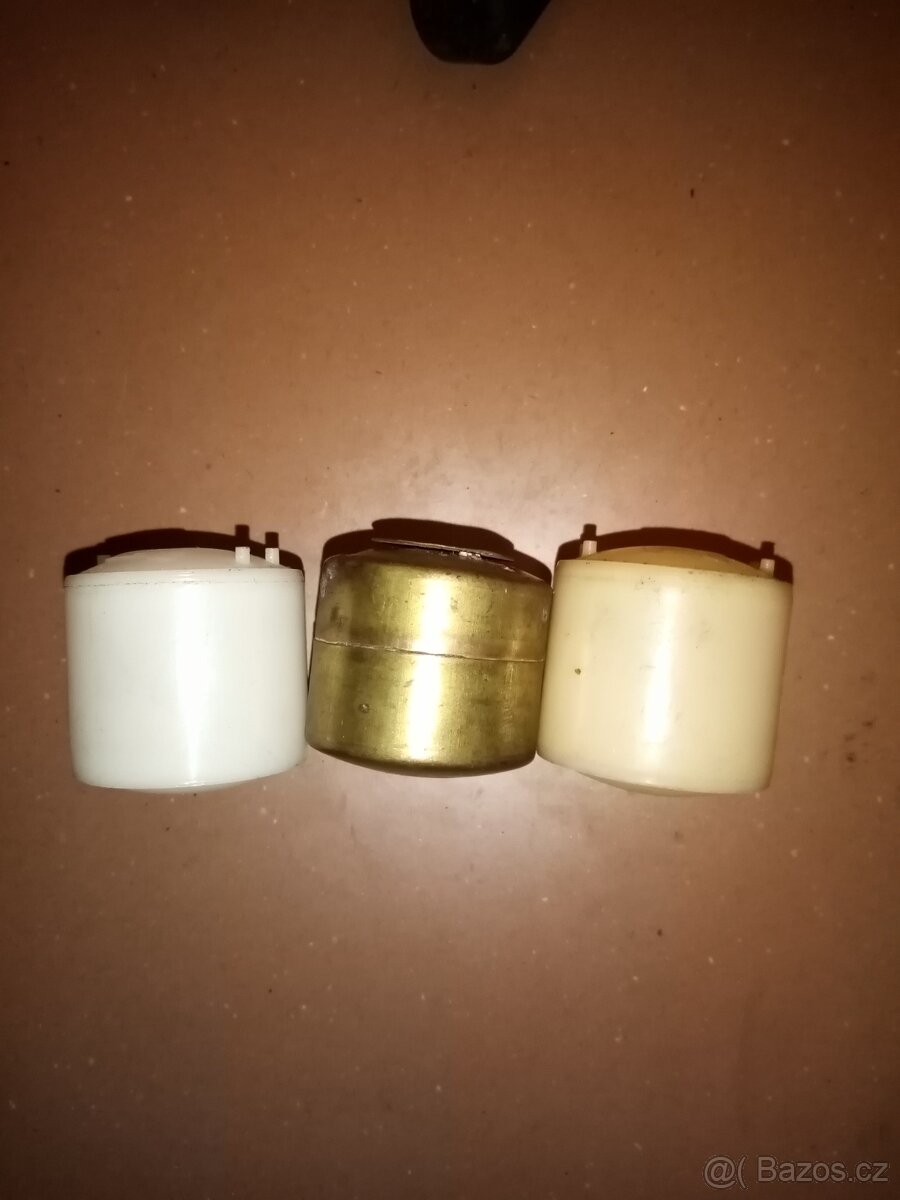 Plováky Škoda 1000MB - 100 - 2