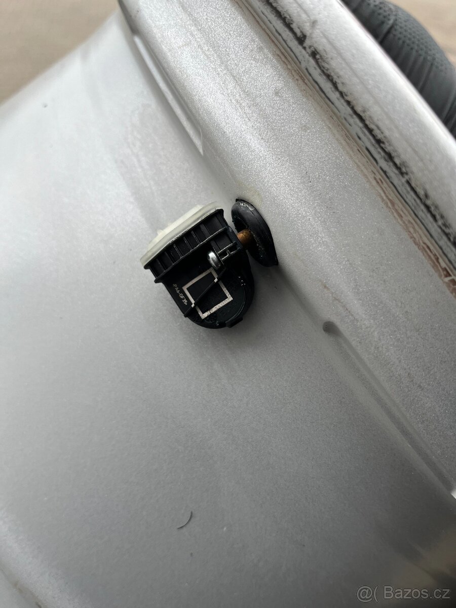 alu ford 5x108r16 7J ET 50 TPMS - 2