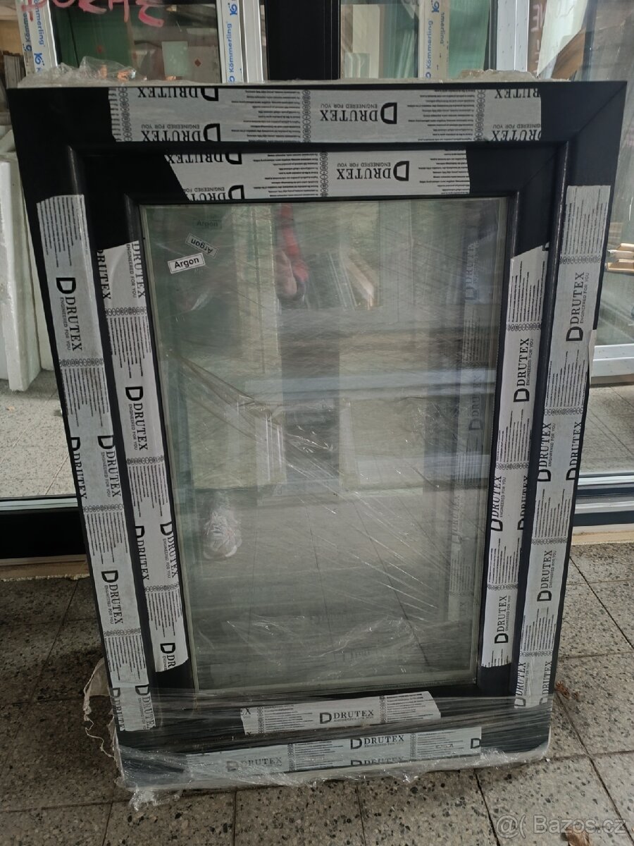 Okna PVC antracit/bílá, nová, dvojsklo, Mix rozměrů - 2