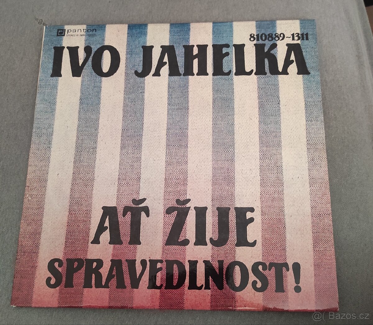 Gramofon Sencor stt212U+ desky - 2