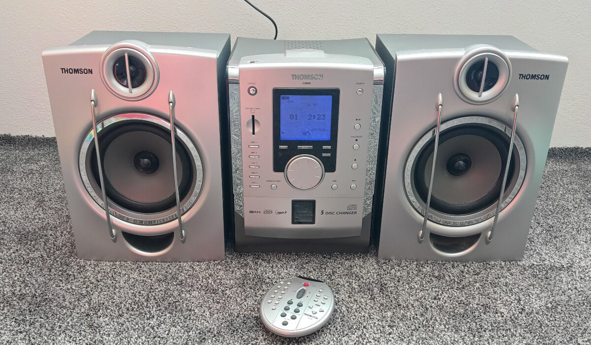 Prodám věž Thomson CS 600 - 2